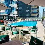 Cosmic 2br Nord10 By Alezzi -free Parking * Navodari
