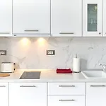 Apartment Cosmic 2br Nord10 By Alezzi -free Parking *