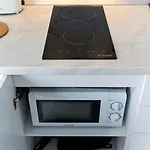 Apartment Cosmic 2br Nord10 By Alezzi -free Parking