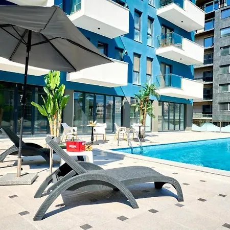 Cosmic 2br Nord10 By Alezzi -free Parking