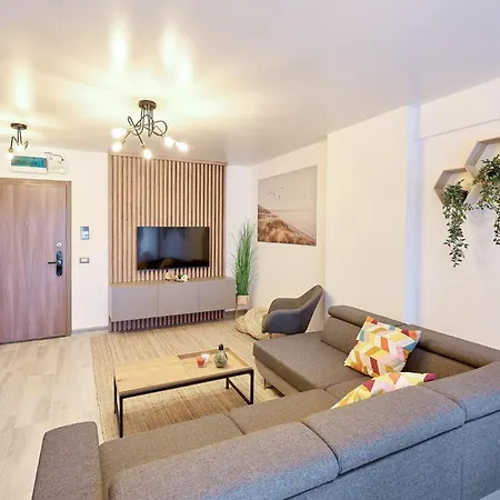 Cosmic 2br Nord10 By Alezzi -free Parking Apartment *