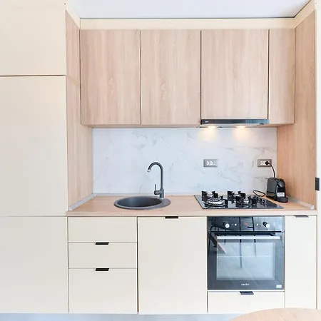 Appartement Cosmic 2br Nord10 By Alezzi -free Parking