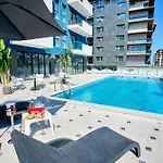 Cosmic 2br Nord10 By Alezzi -free Parking