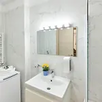 Cosmic 2br Nord10 By Alezzi -free Parking Apartament Năvodari