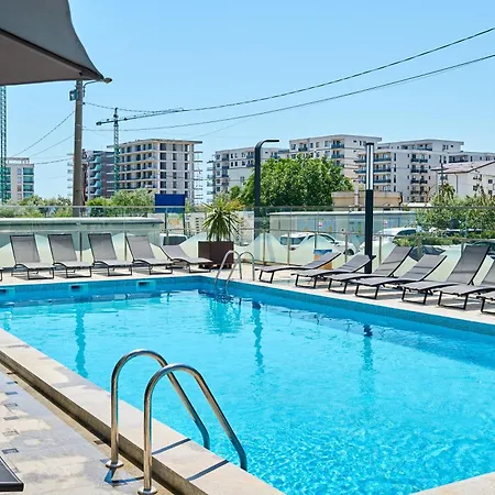 Apartament Cosmic 2br Nord10 By Alezzi -free Parking Năvodari